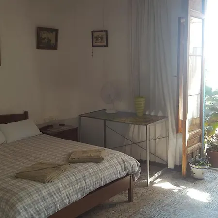Quarto em Acomodações Particulares Casa De Pueblo Cerca El Centro *